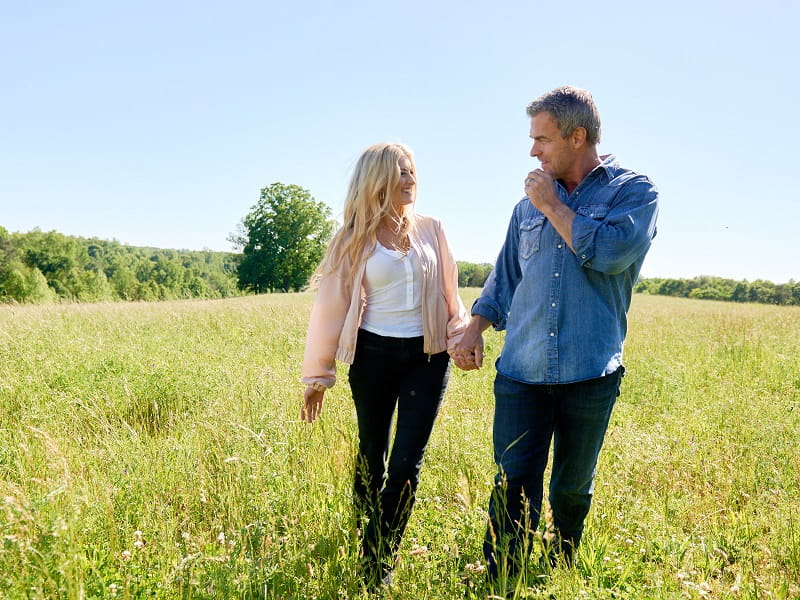 Country singer Stephanie Quayle with husband, David.