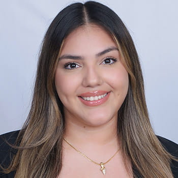 Headshot of Katherine Saravia Headshot of Katherine Saravia