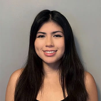 Headshot of Valerie Dutan Molina Headshot of Valerie Dutan Molina